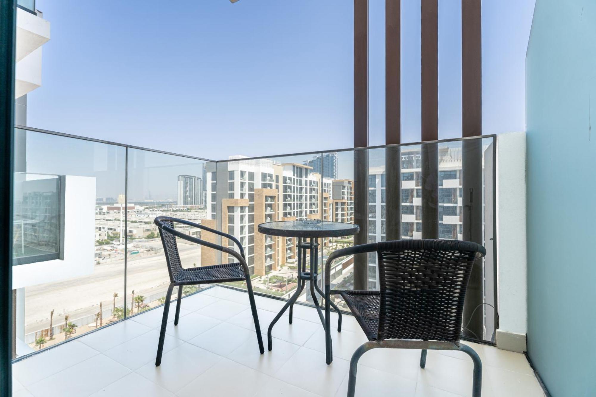 Escape24 Stylish Studio Azizi Riviera 8 Meydan One Dubai Exterior photo