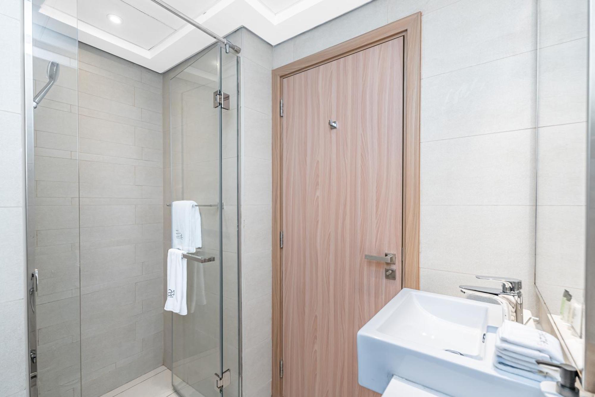 Escape24 Stylish Studio Azizi Riviera 8 Meydan One Dubai Exterior photo